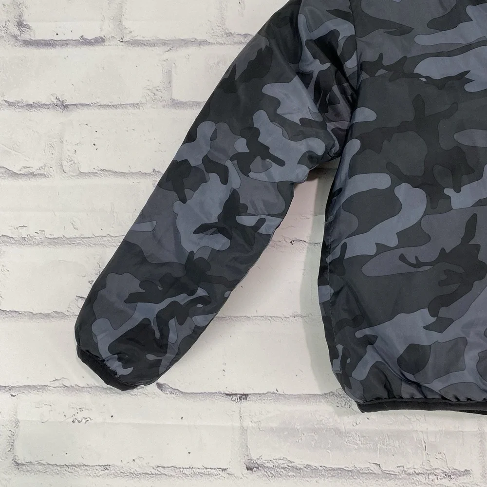 Nike Puffer Jacket Boy's Size 4T Toddler Full Zip Puffer Sweater Reversible Camo